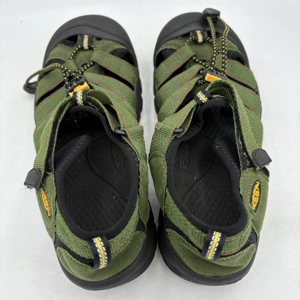 Keen Sandals Boys Mens Size 6 Newport H2 Green Water Hiking